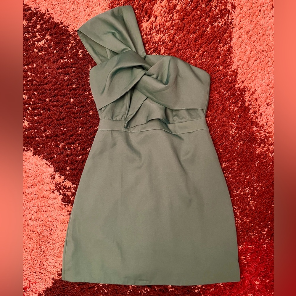 Emerald Green One Shoulder